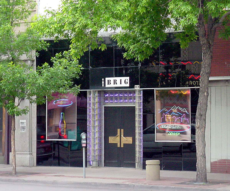hotels close to gay bars in denver